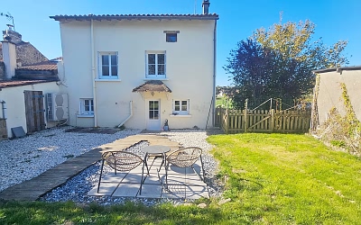 4 bed stone house for sale near Avent