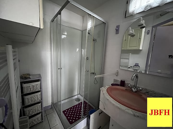3 bed stone house for sale near Perrou