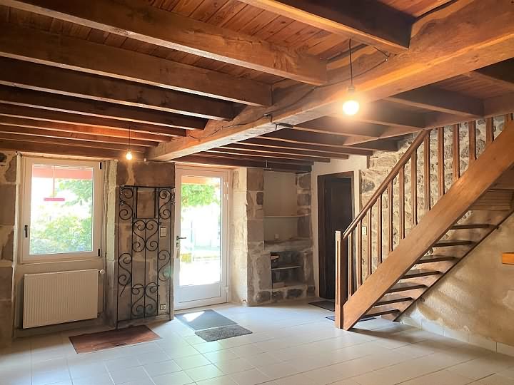 2 bed stone house for sale near Viam