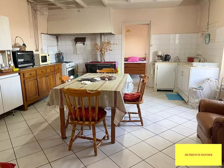3 bed stone house for sale near Aizet