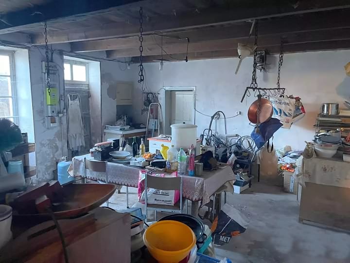 3 bed stone house for sale near Aizet