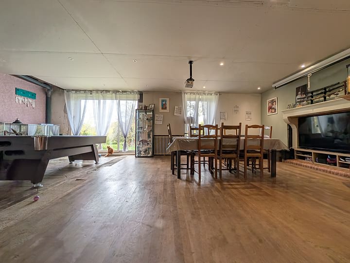 5 bed stone house for sale near Gentray