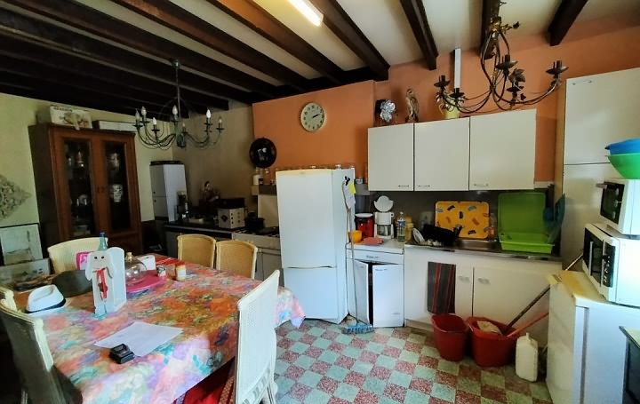 2 bed stone house for sale near Averton