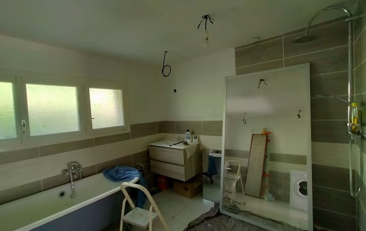 2 bed stone house for sale near Averton