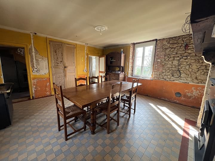 2 bed stone house for sale near Nécy