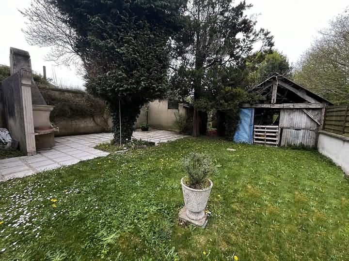 3 bed stone house for sale near Perrou