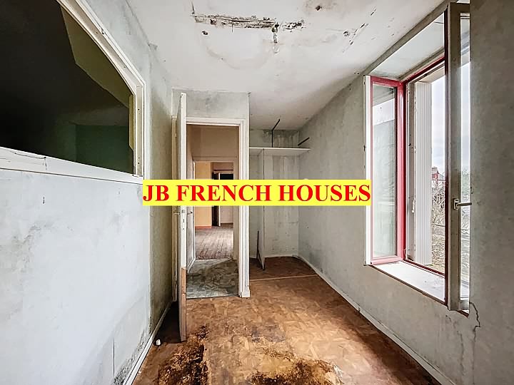 2 bed stone house for sale near Colomel