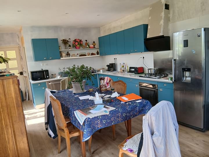 5 bed stone house for sale near Lanvellec