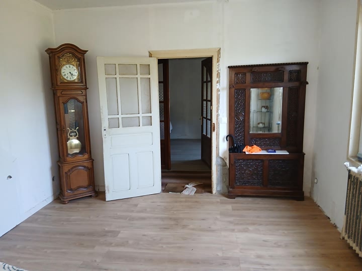 5 bed stone house for sale near Lanvellec