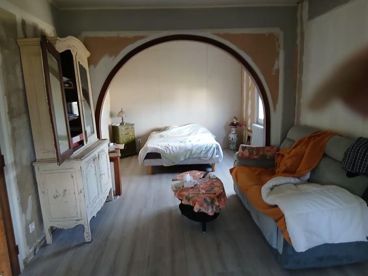 5 bed stone house for sale near Lanvellec