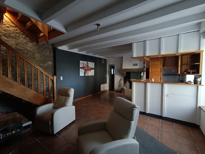 2 bed stone house for sale near Perret