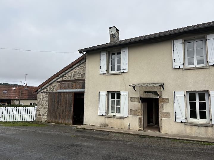 4 bed château for sale near Bujaleuf