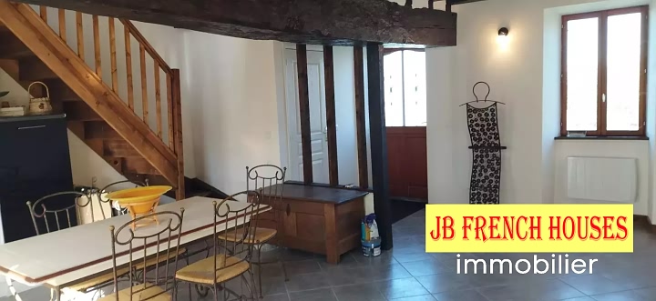 2 bed stone cottage for sale near Glénic
