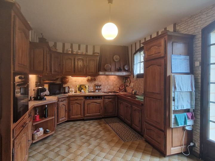 2 bed stone house for sale near Dordogne and Lot
