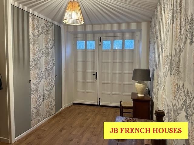4 bed stone house for sale near Affieux