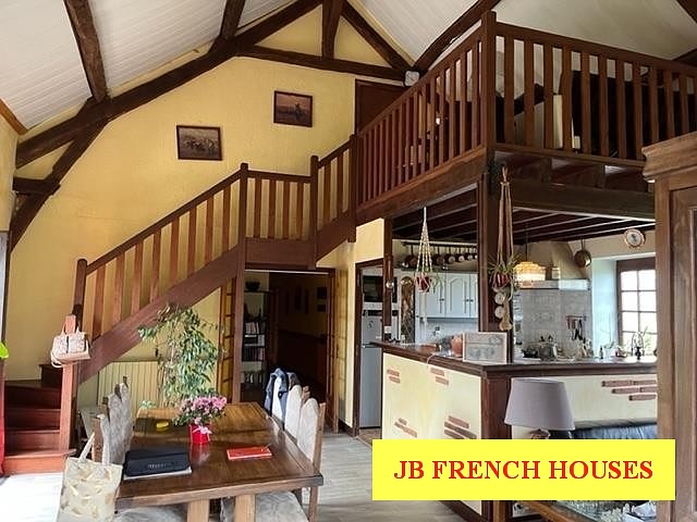 4 bed stone house for sale near Affieux