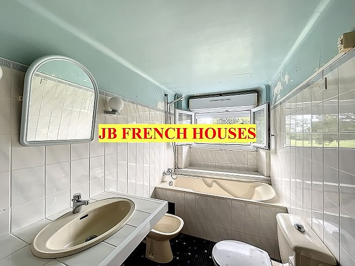 3 bed stone house for sale near Colomel