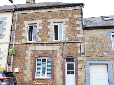3 bed stone house for sale near Lapenty