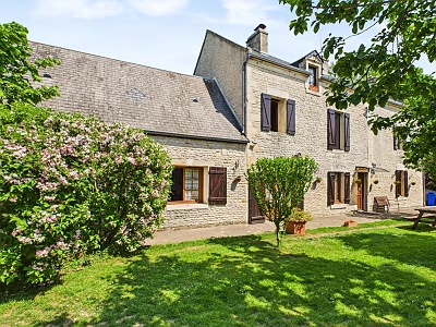 3 bed stone house for sale near Nécy