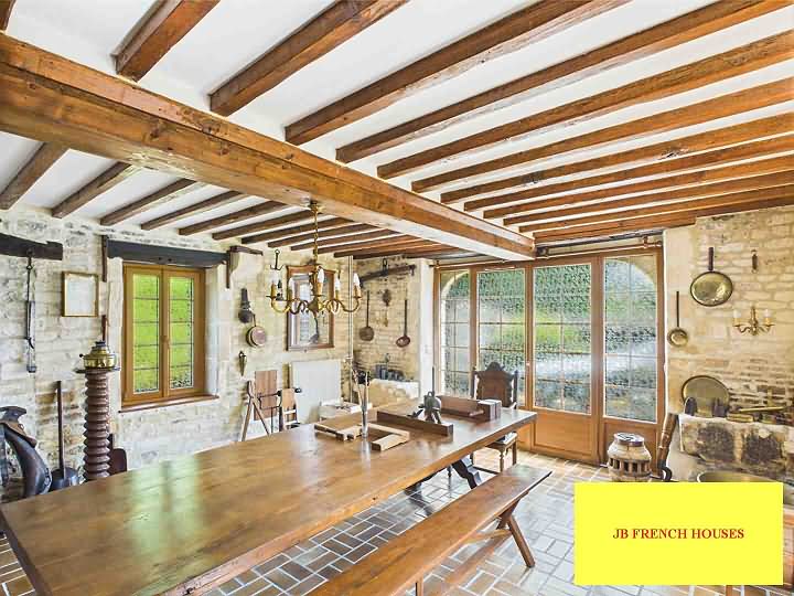 3 bed stone house for sale near Nécy