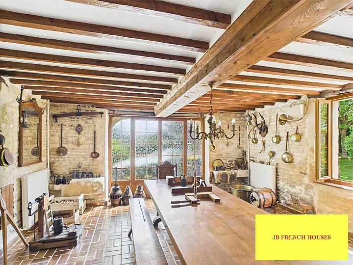 3 bed stone house for sale near Nécy