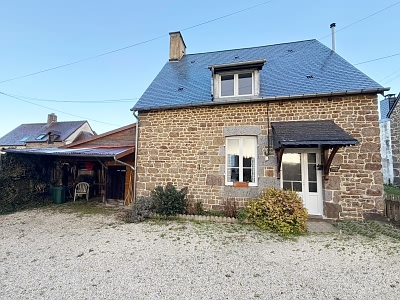 2 bed stone house for sale near Perrou