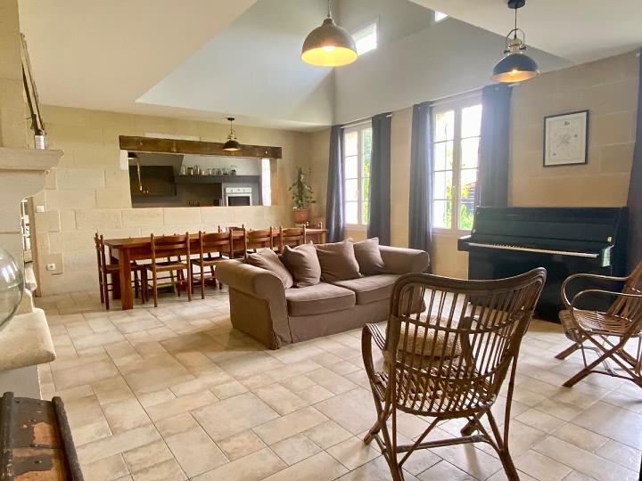 5 bed stone house for sale near Dordogne and Lot
