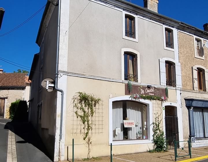Stone house for sale near Goulat