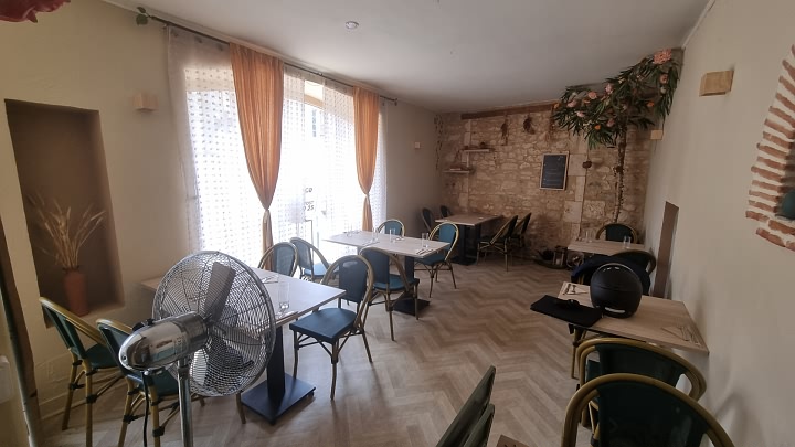 Stone house for sale near Goulat