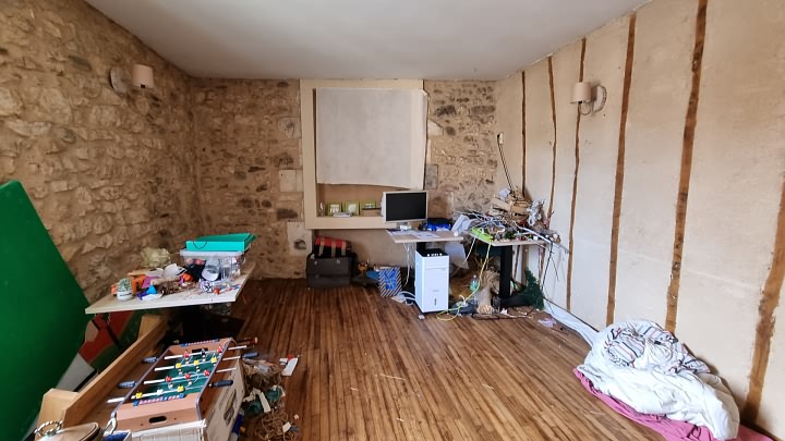 Stone house for sale near Goulat