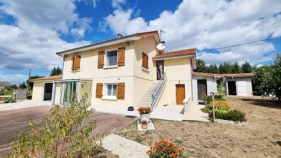 4 bed stone house for sale near Goulat
