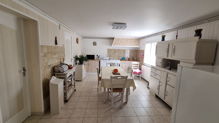 4 bed stone house for sale near Goulat