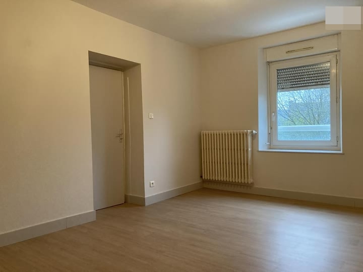 2 bed stone house for sale near Treve