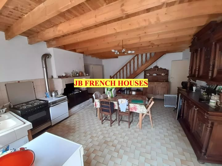 3 bed stone house for sale near Paillé