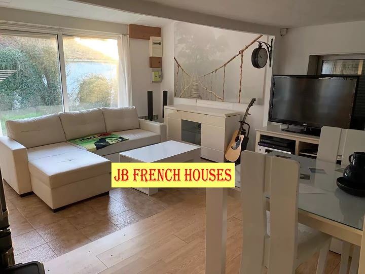 1 bed house for sale near Paillé