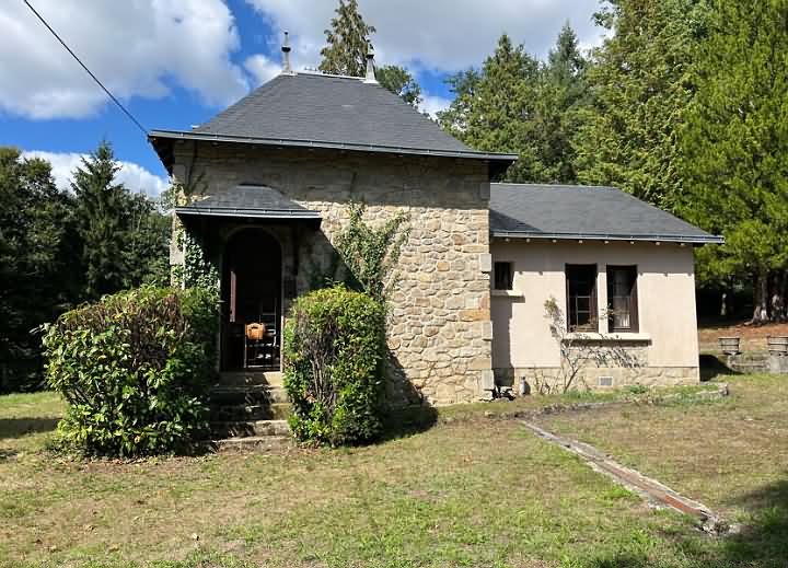 3 bed stone house for sale near Bujalenas