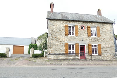 2 bed stone house for sale near Vengeons