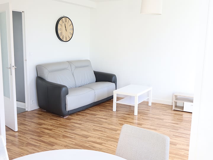 1 bed house for sale near Vengeons