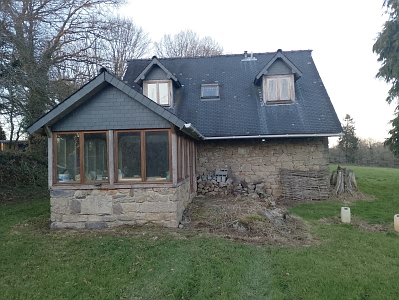 Stone house to renovate near BRITTANY CENTRE and BRITTANY CENTRE WEST