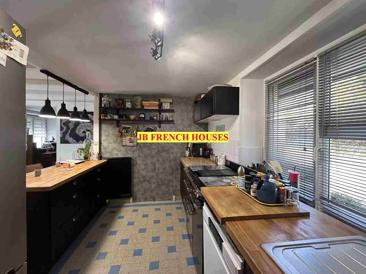 3 bed stone house for sale near Caribet