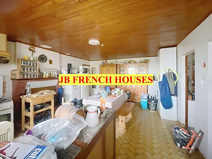 2 bed stone house for sale near Colomel