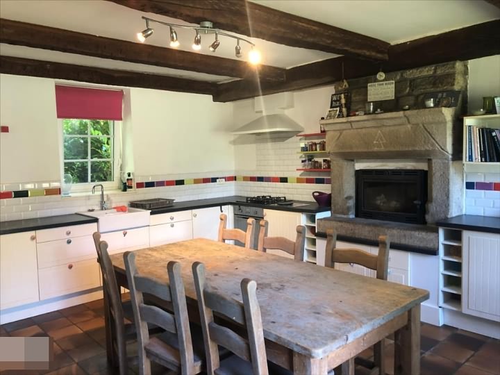 5 bed stone house for sale near Keraden