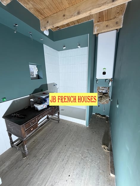 2 bed stone house for sale near Kergloff