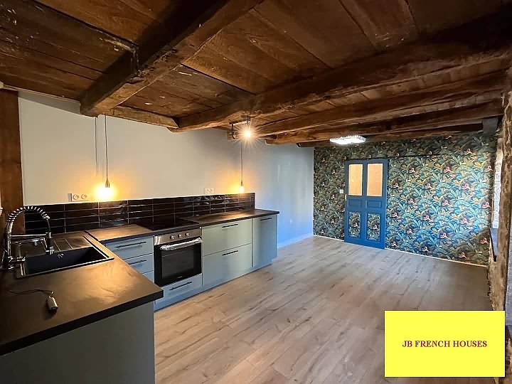 2 bed stone house for sale near Grand Bueix