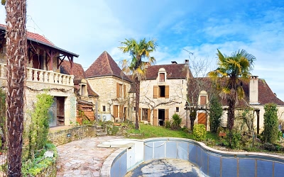 5 bed stone house for sale near Aubas