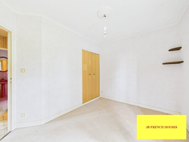 3 bed house for sale near Nécy