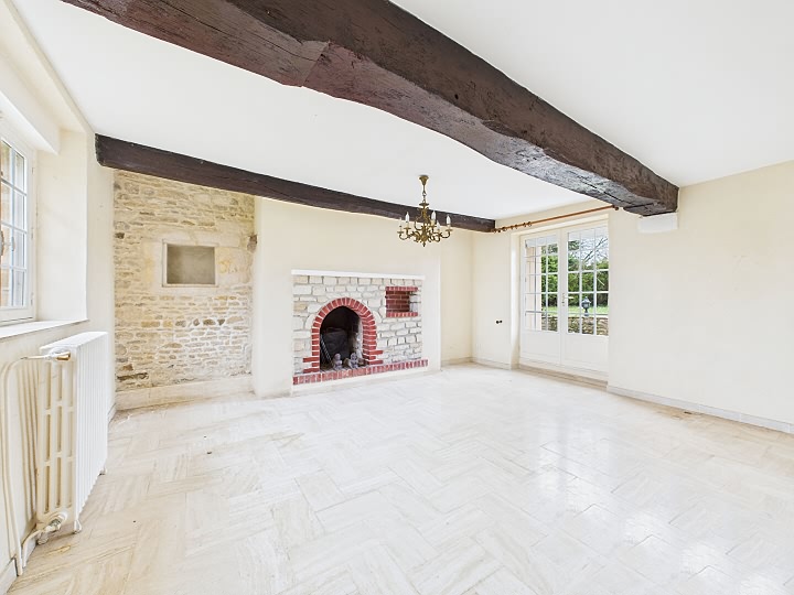 3 bed stone house for sale near Nécy