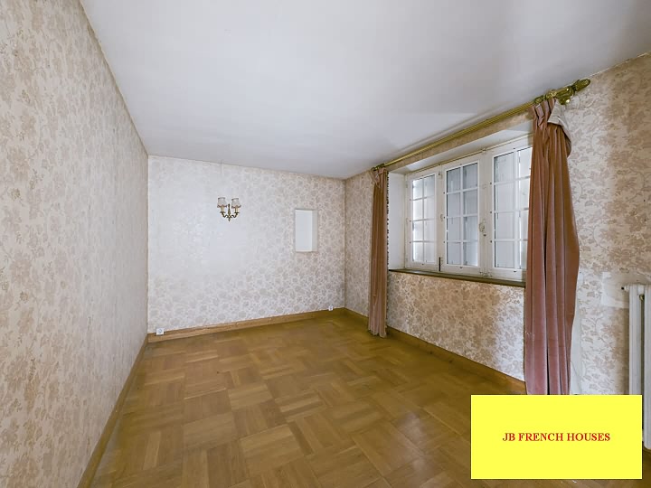 3 bed stone house for sale near Nécy