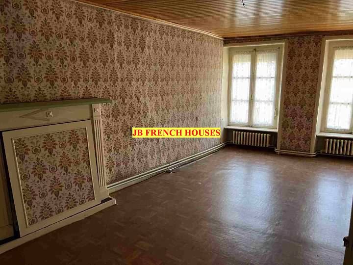 4 bed stone house for sale near Caribet