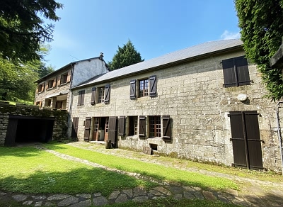 6 bed stone house for sale near Viam
